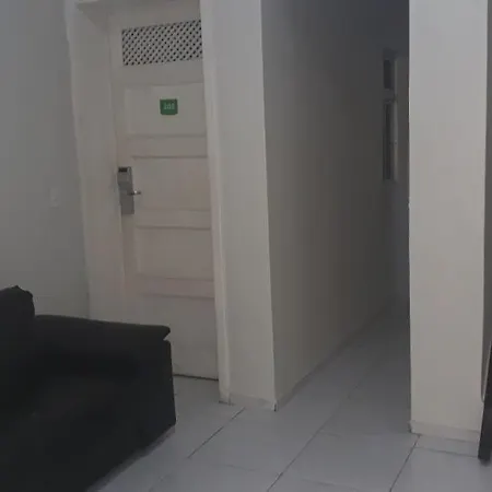 Dos Amores Albergue *